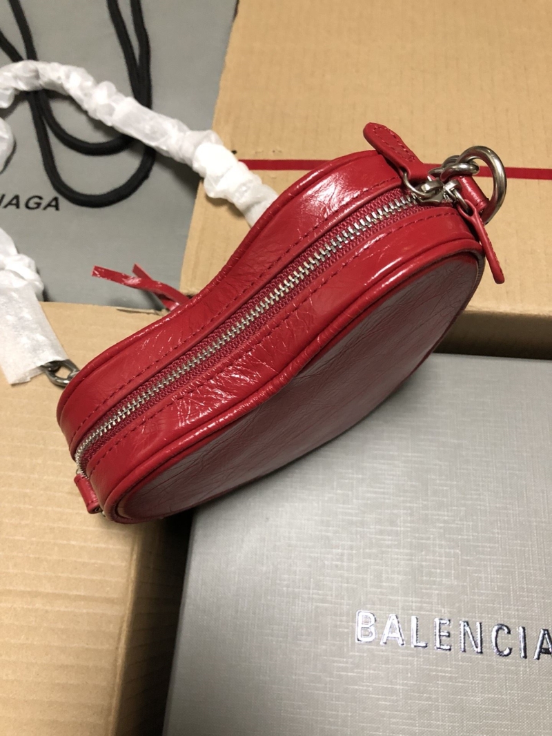 Ba1en*iaga le cagole bags